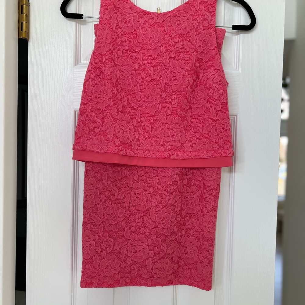 Aqua Pink Lace Sleeveless Top